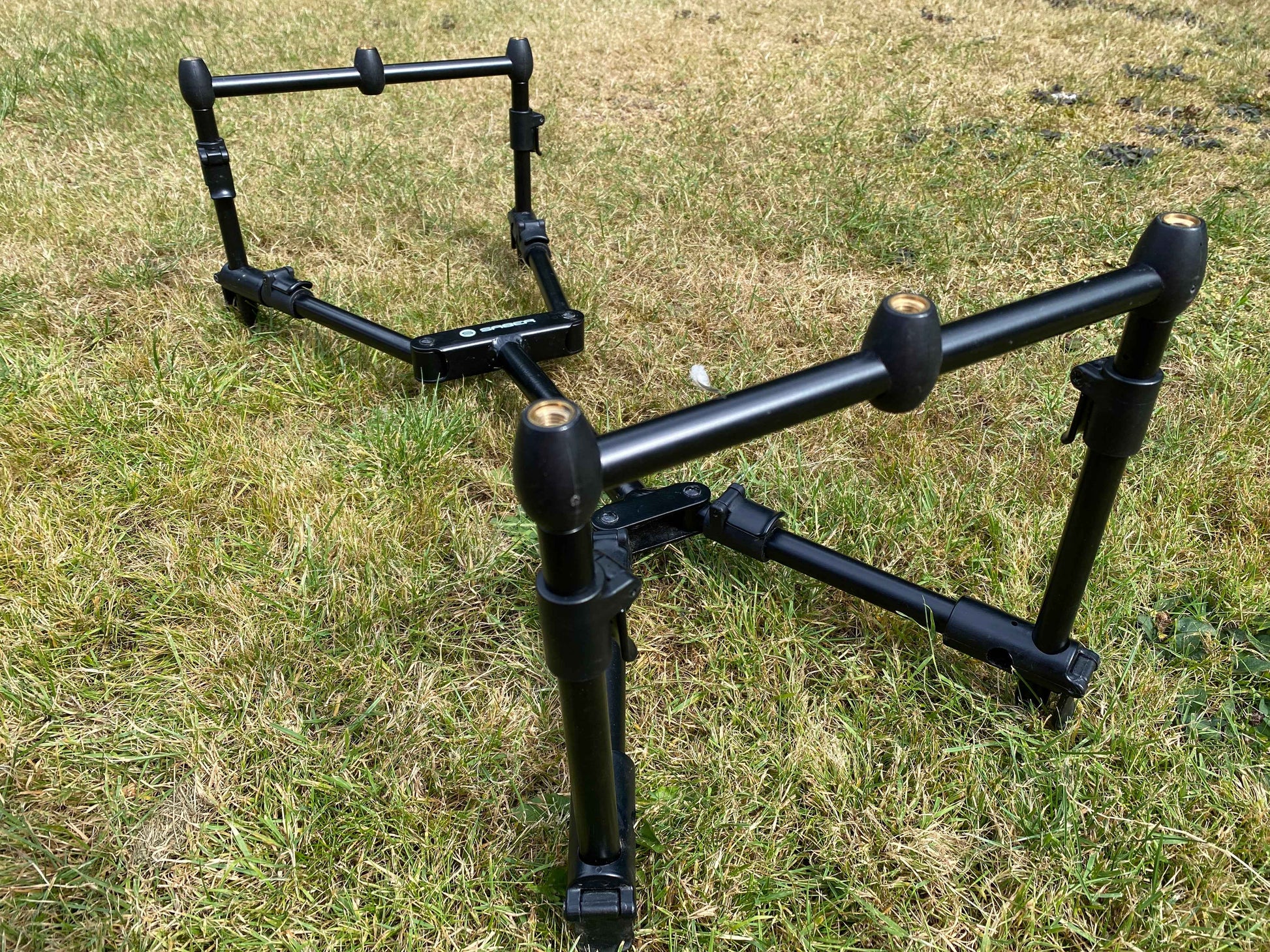 Saber Supra Compact Rod Pod
