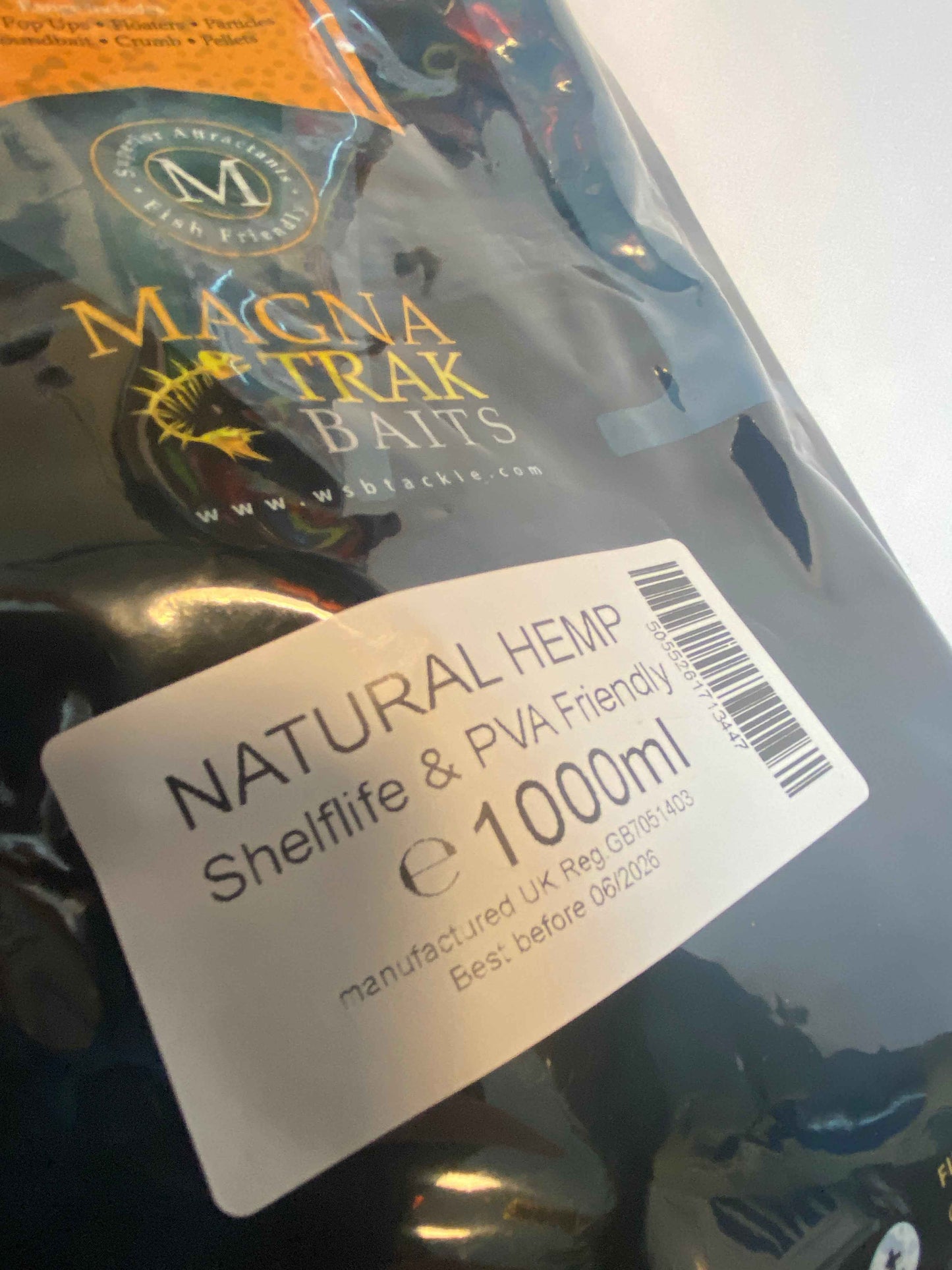 Prepared Particles - Cooked Hemp - PVA Friendly Carp Fishing 1 Litre