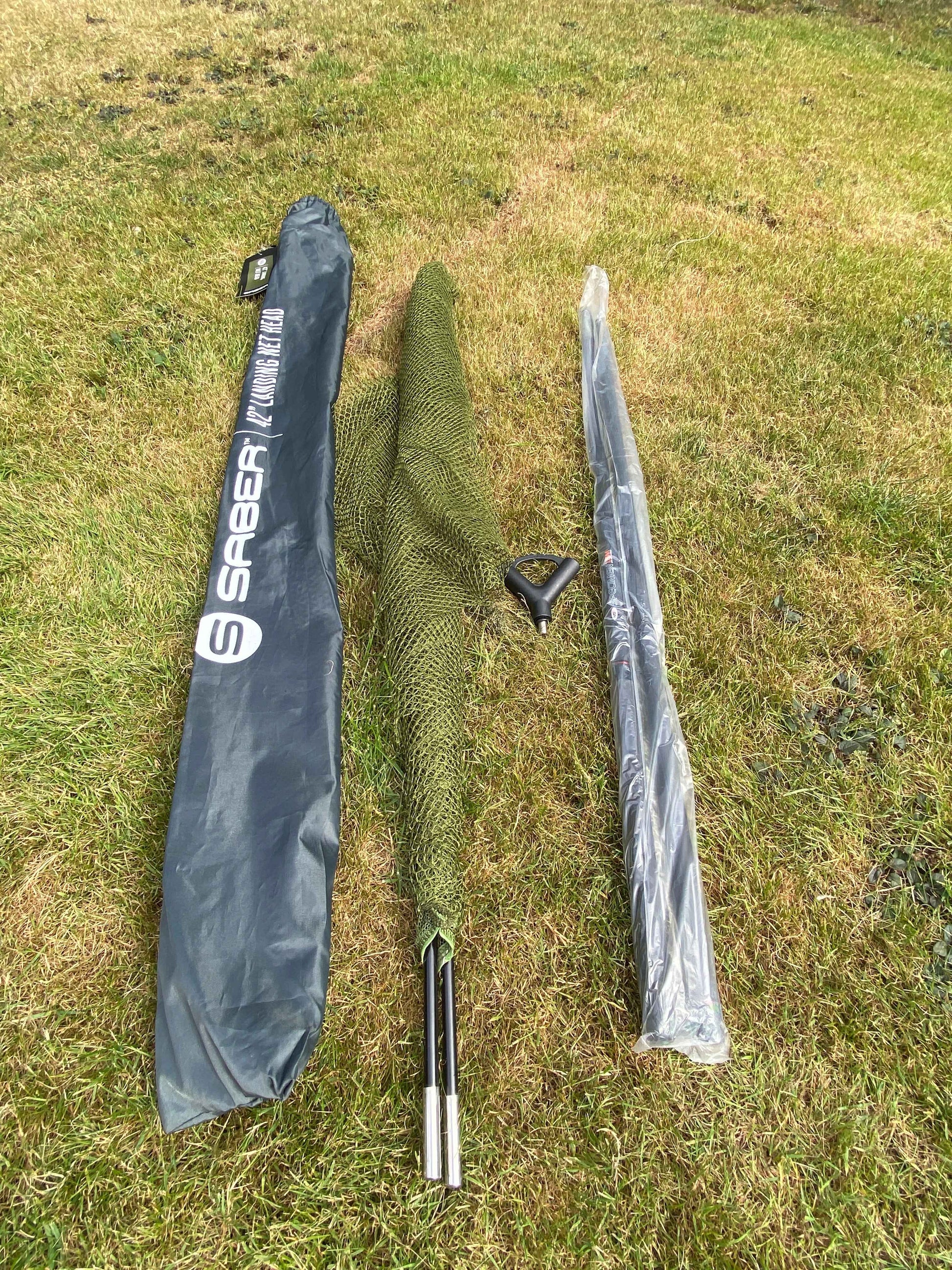 Saber 42" Specimen Landing Net including two-piece NGT handle